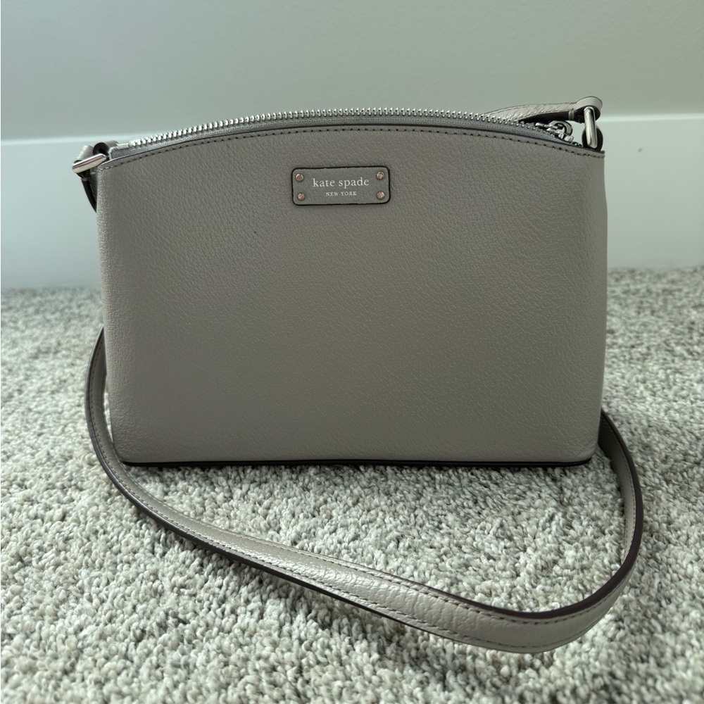 Neutral Kate Spade cross body